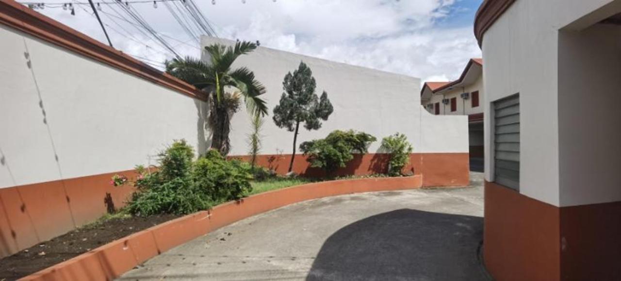Ridge Park Hotel San Pablo Exterior foto